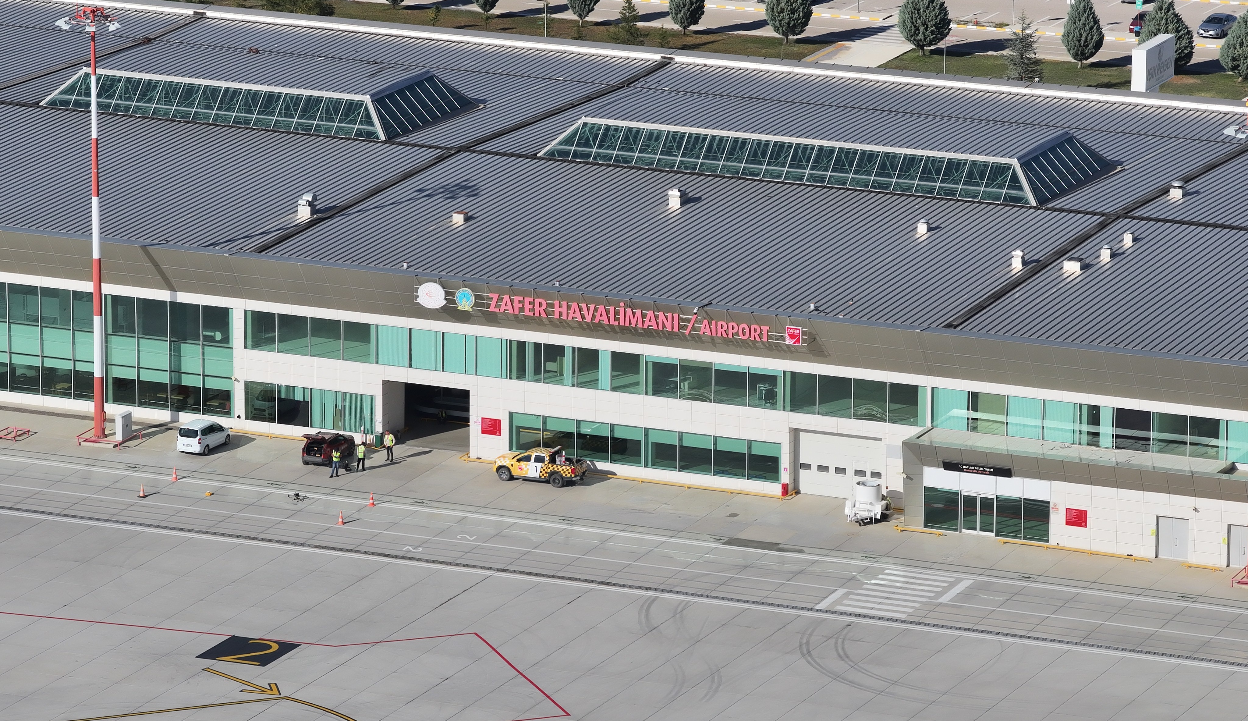 Havalimanı Pistinde Yüksek Çözünürlüklü Çatlak Analizi